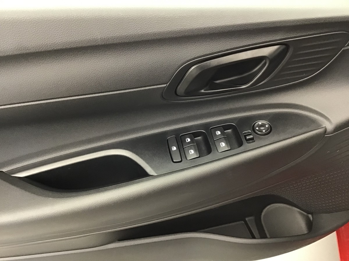 
								HYUNDAI I20 NG SMART Citadine full									