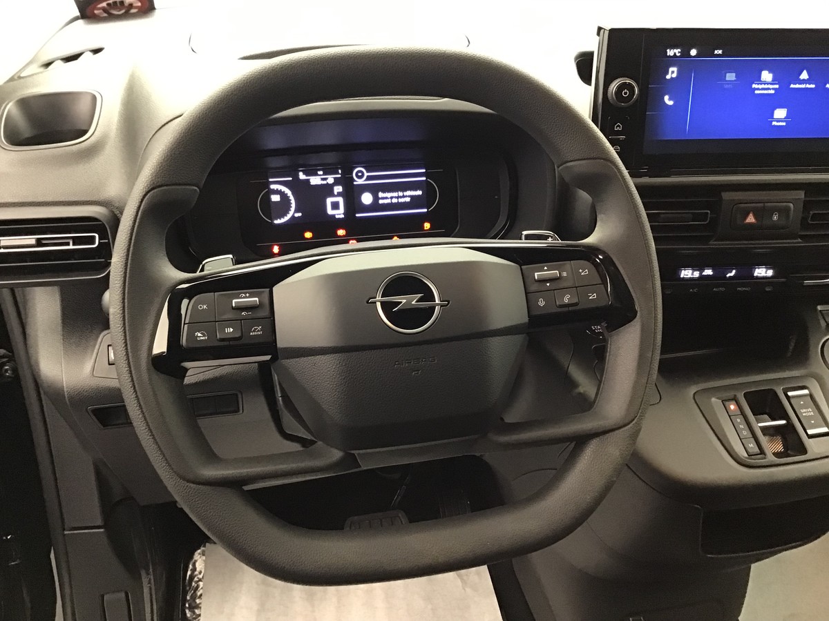 
								OPEL COMBO CARGO XL HEAVY 950 KG VAN VU full									