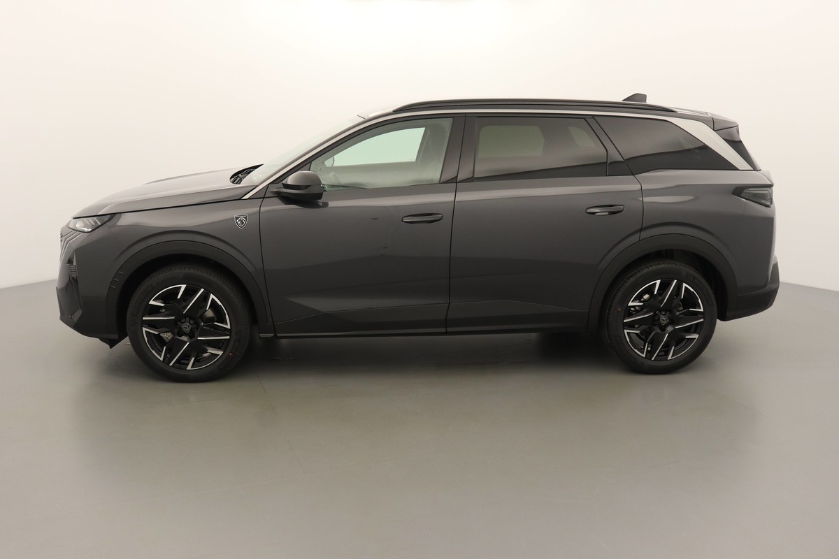
								PEUGEOT 5008 GT Monospace full									