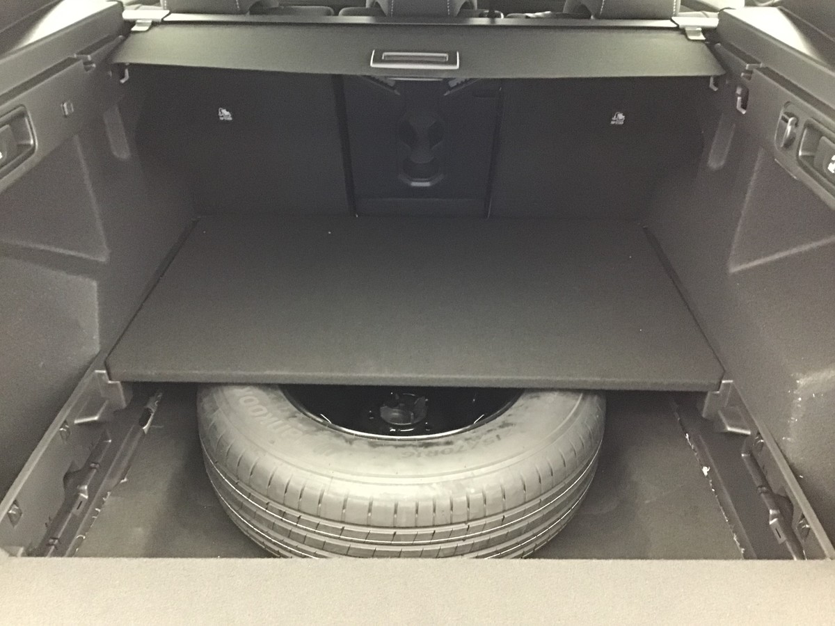 
								DACIA BIGSTER EXPRESSION SUV 4X4 full									