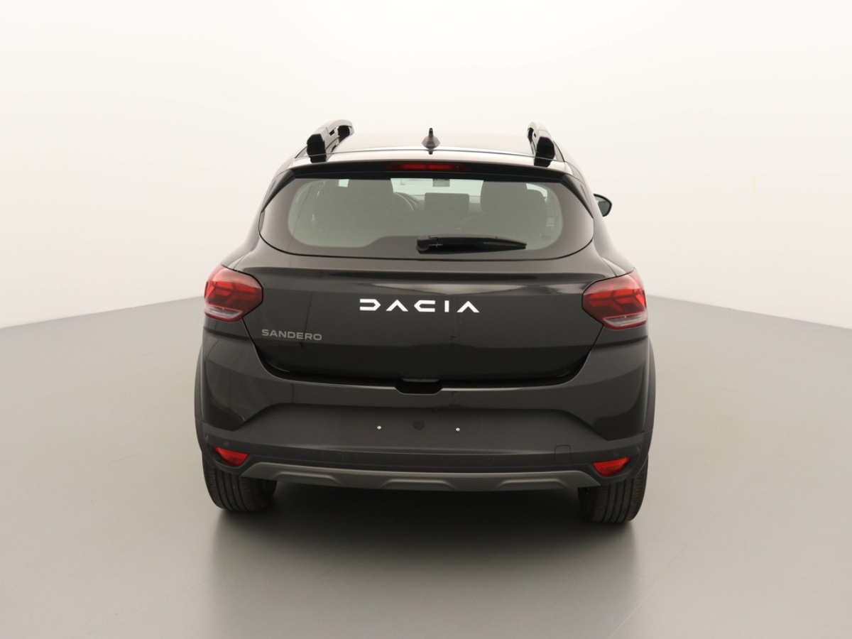 
								DACIA SANDERO STEPWAY EXPRESSION SUV 4×2 full									