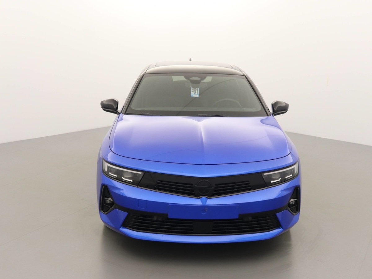 
								OPEL Astra GS Berline full									